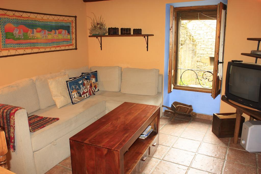 Casa Bestregui Guaso Szoba fotó